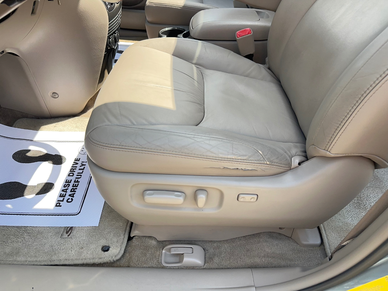 Toyota Sienna XLE Limited FWD 2008