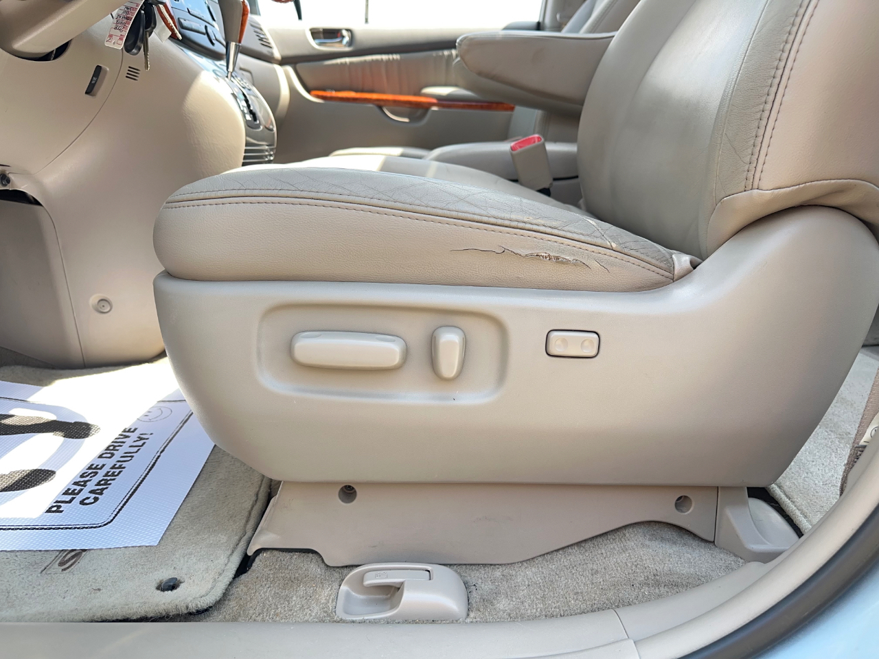 Toyota Sienna XLE Limited FWD 2008