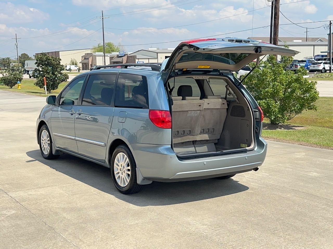 Toyota Sienna XLE Limited FWD 2008