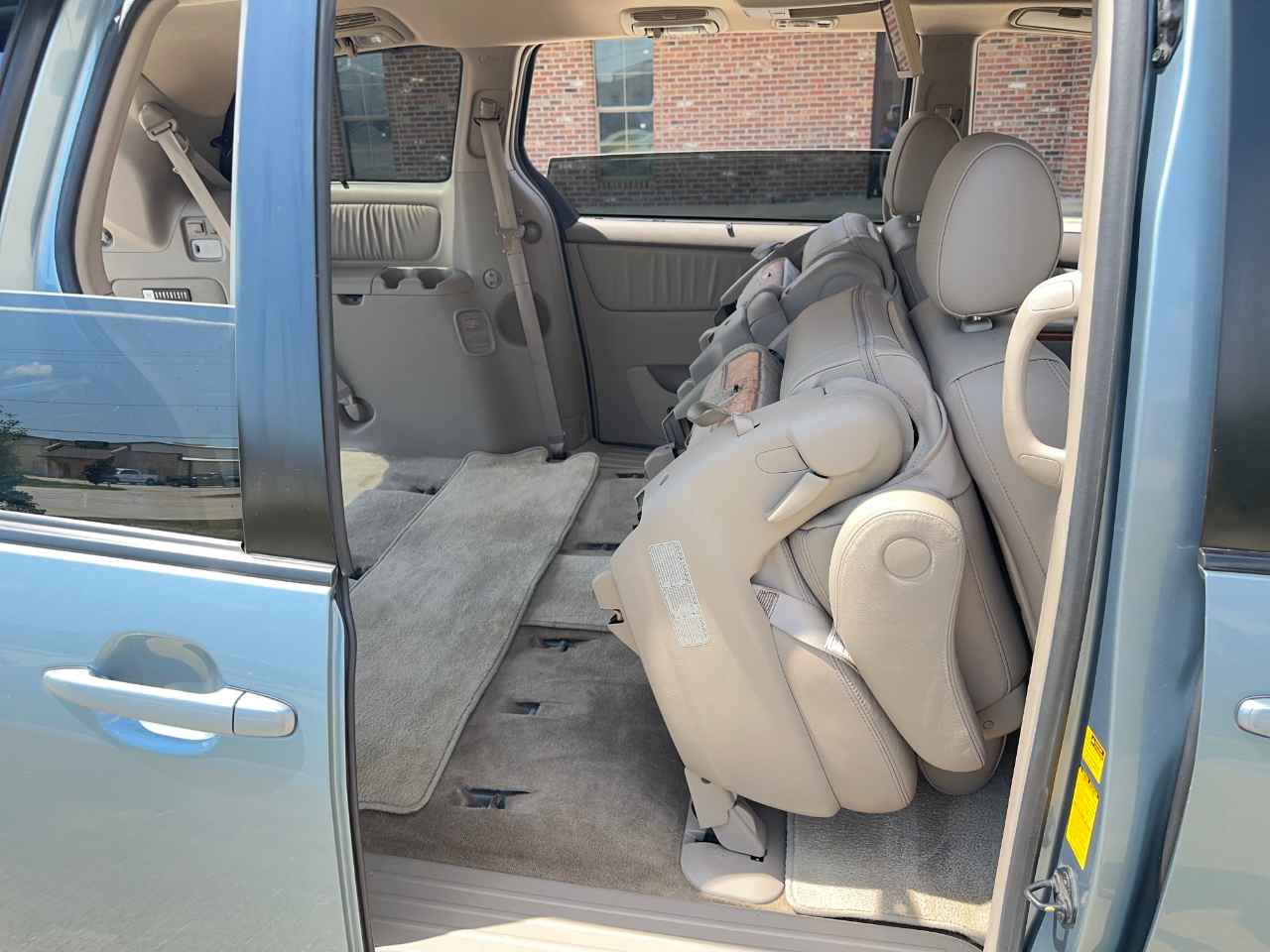 Toyota Sienna XLE Limited FWD 2008