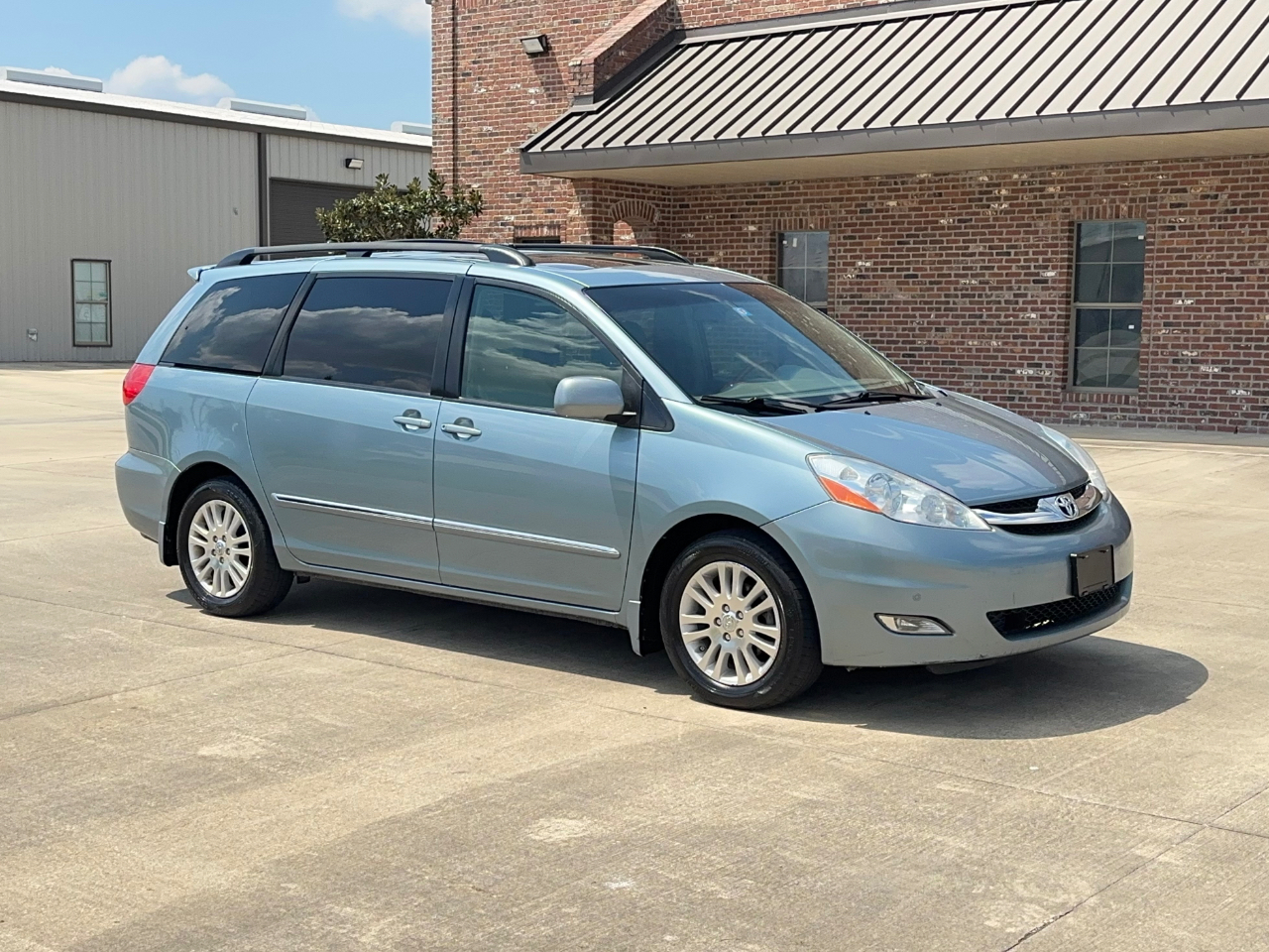 Toyota Sienna XLE Limited FWD 2008