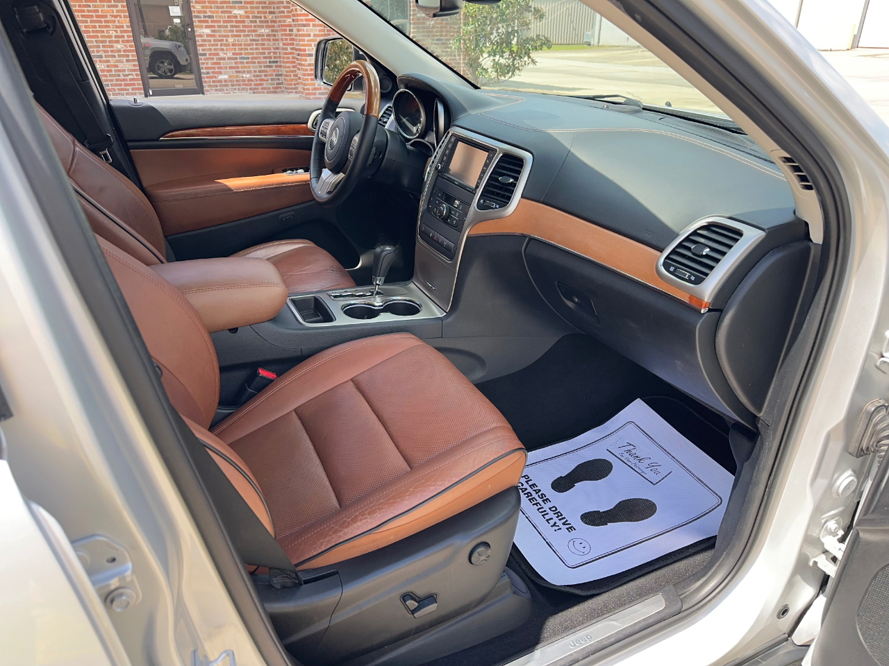 Jeep Grand Cherokee Overland 2WD 2012