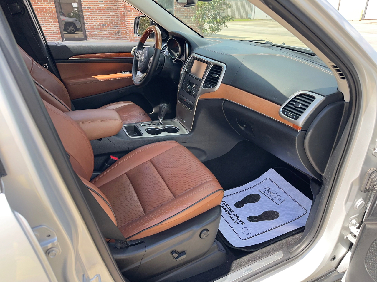 Jeep Grand Cherokee Overland 2WD 2012