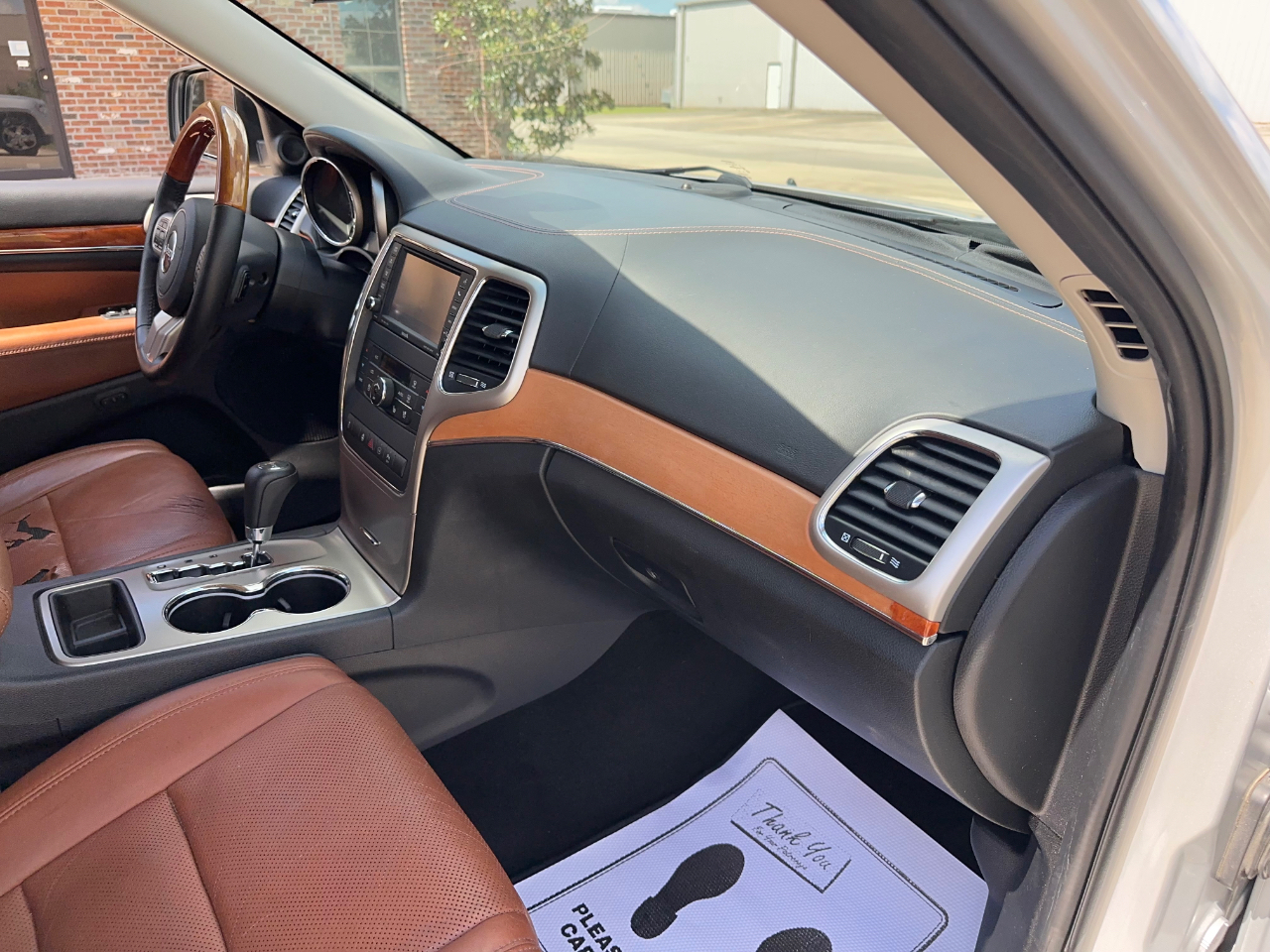 Jeep Grand Cherokee Overland 2WD 2012