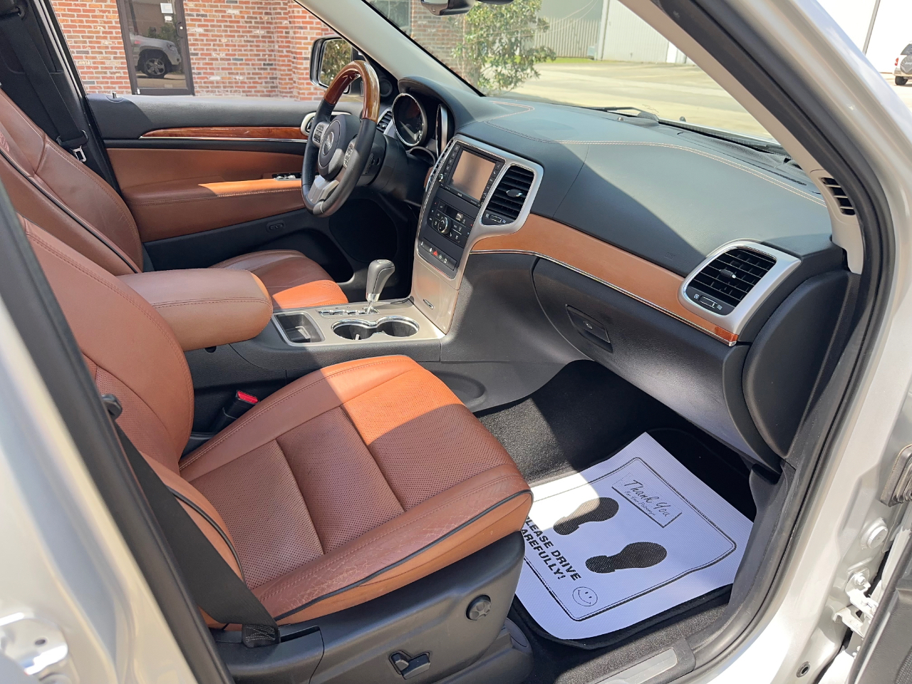 Jeep Grand Cherokee Overland 2WD 2012