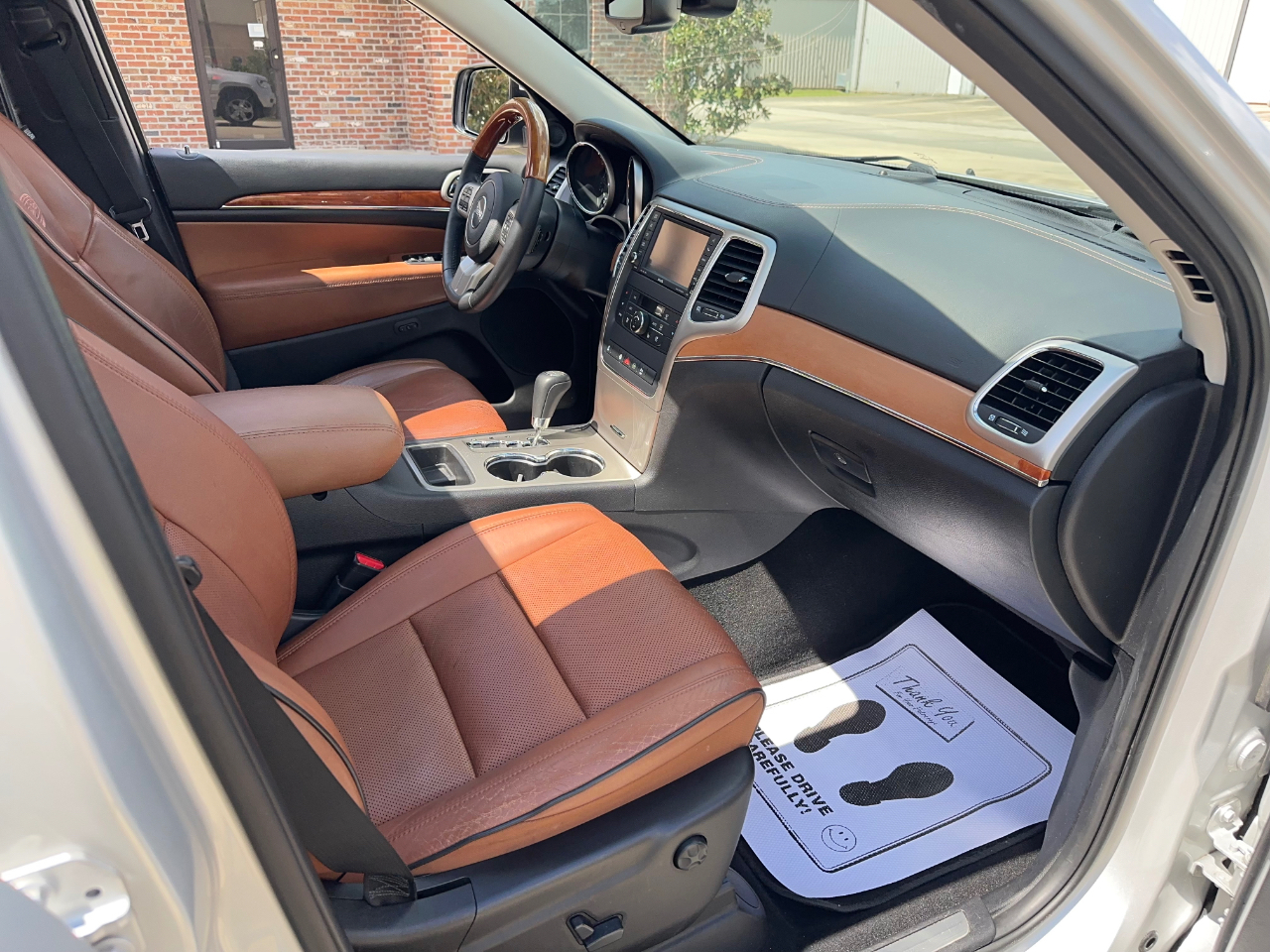 Jeep Grand Cherokee Overland 2WD 2012