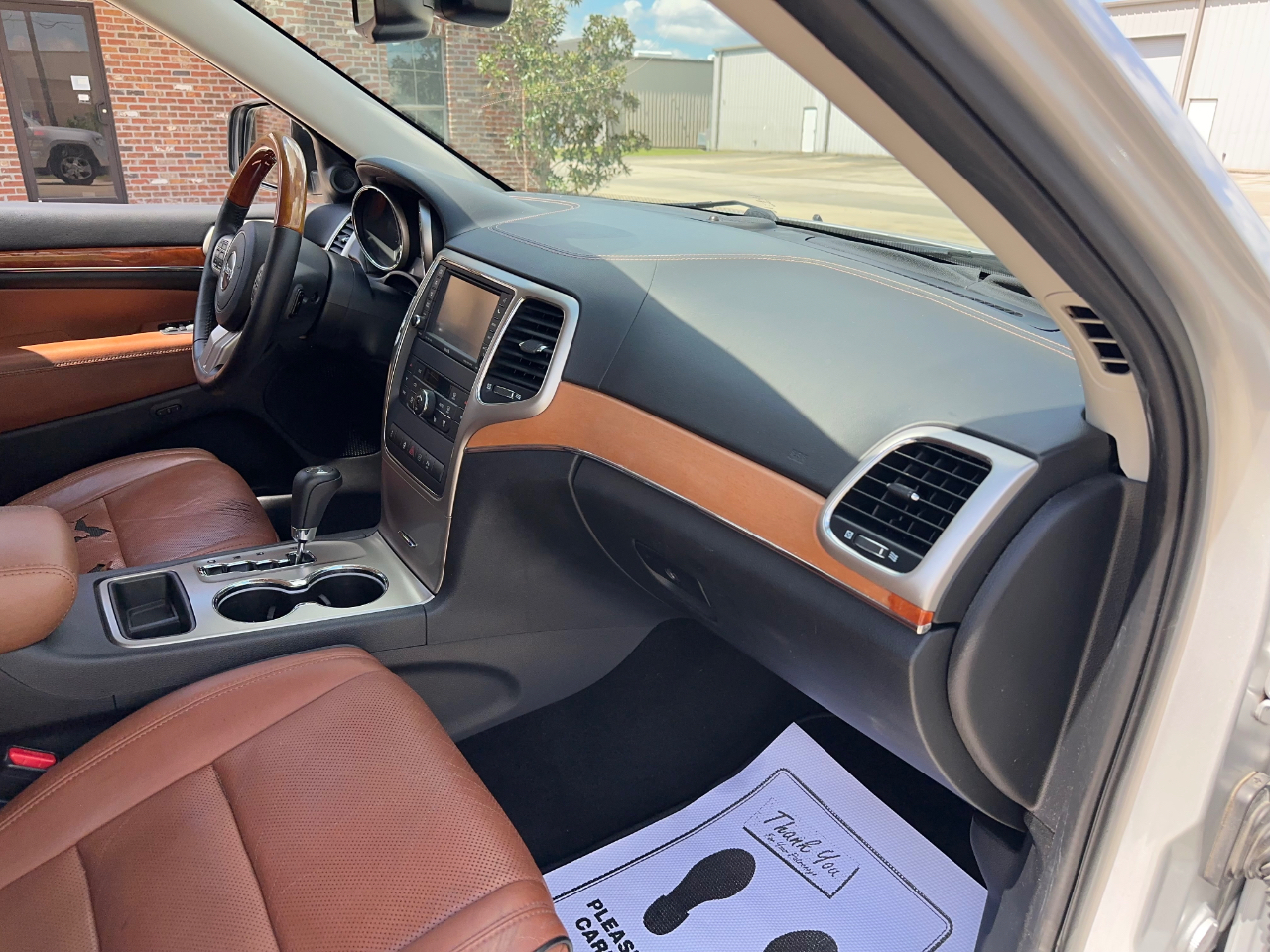 Jeep Grand Cherokee Overland 2WD 2012