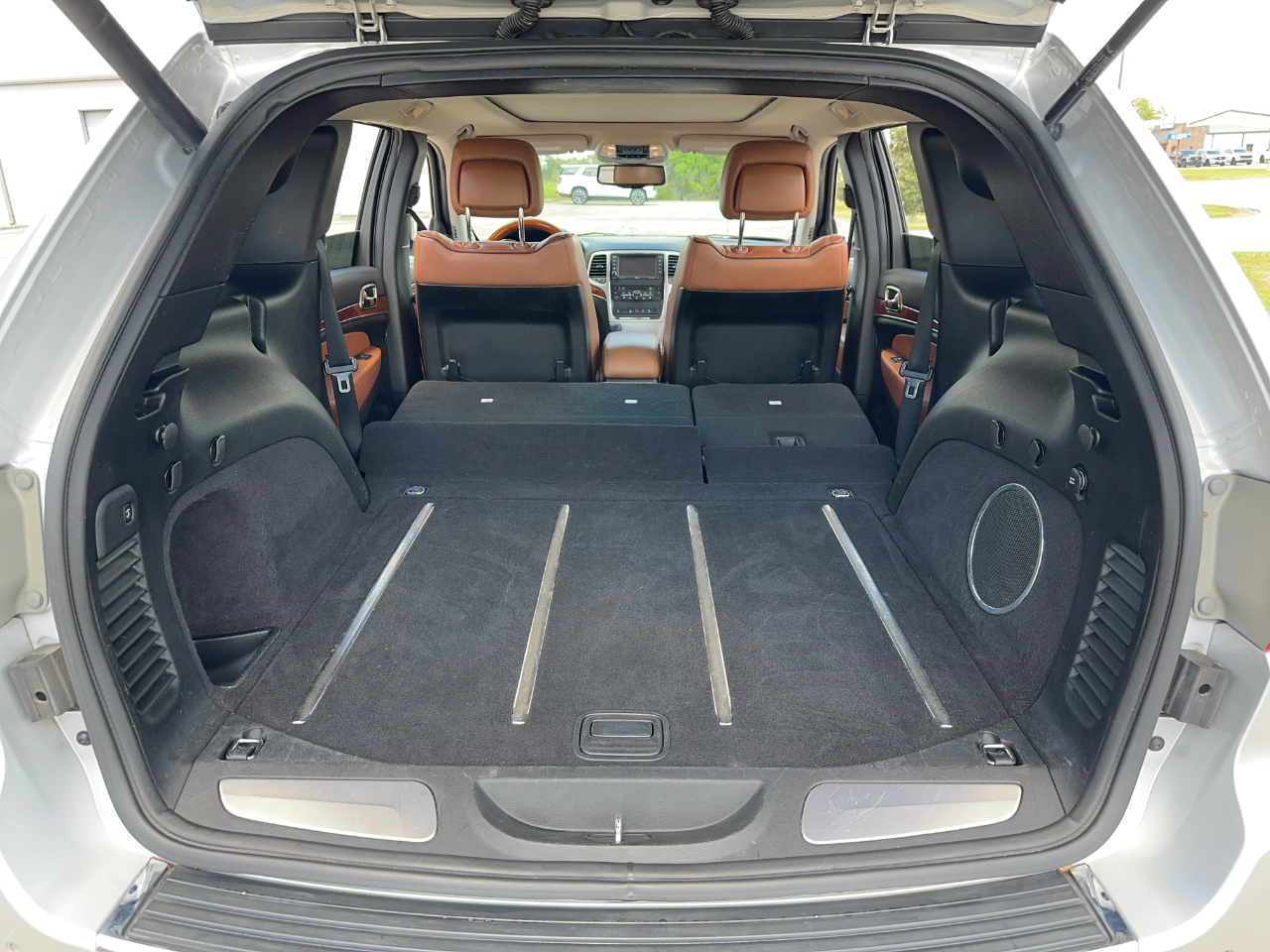 Jeep Grand Cherokee Overland 2WD 2012