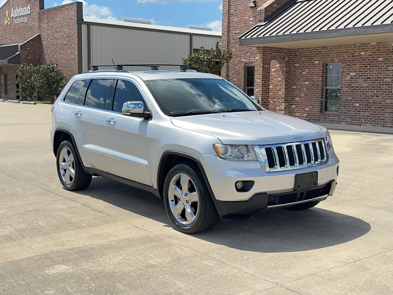 Jeep Grand Cherokee Overland 2WD 2012
