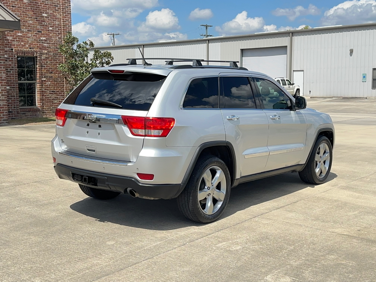 Jeep Grand Cherokee Overland 2WD 2012