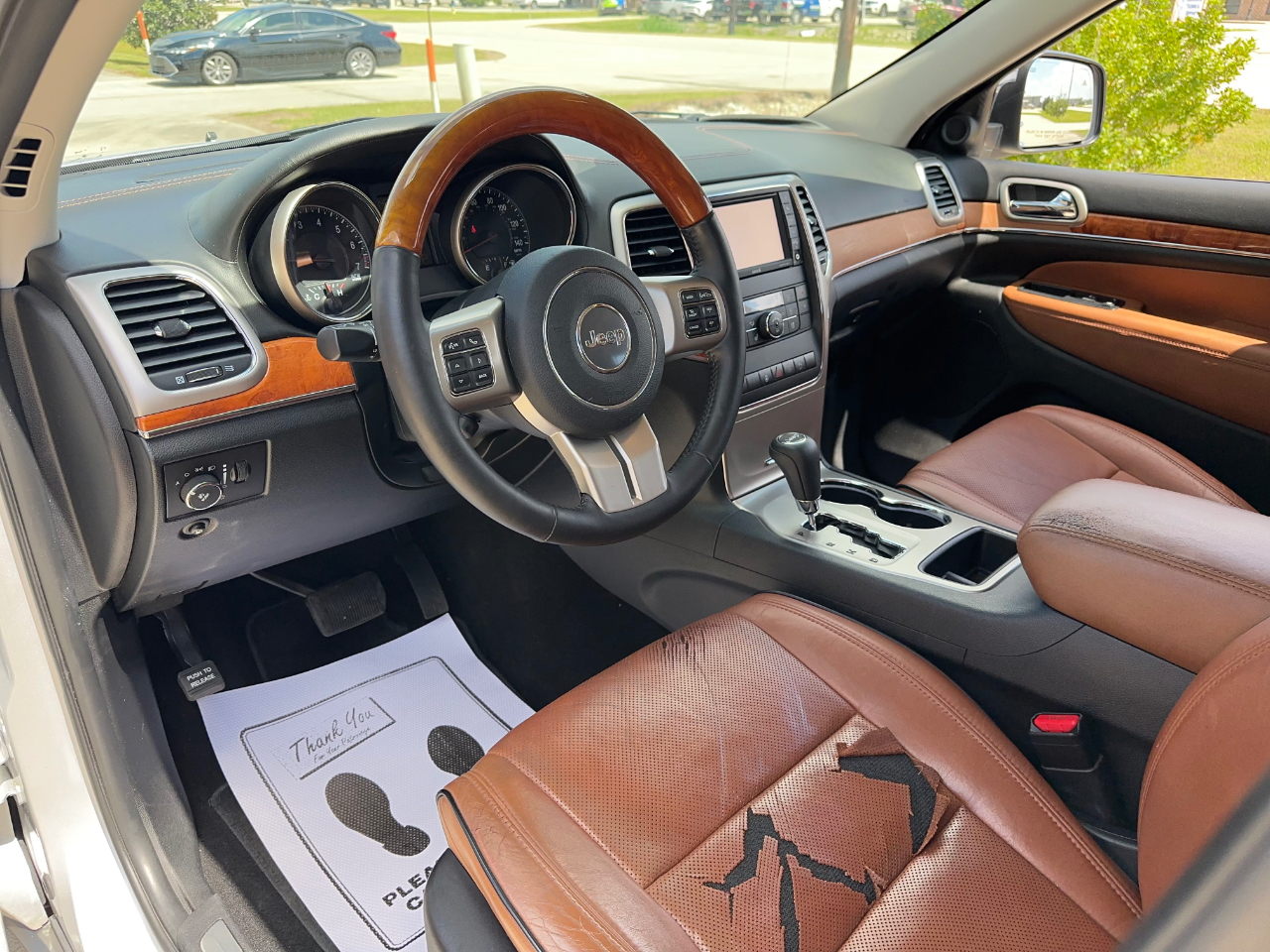 Jeep Grand Cherokee Overland 2WD 2012