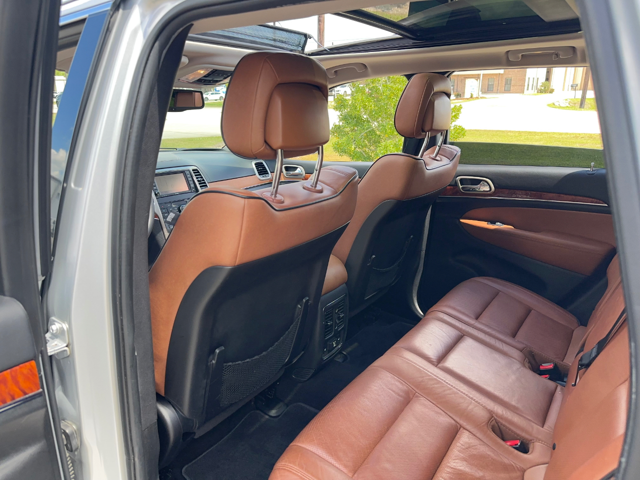 Jeep Grand Cherokee Overland 2WD 2012