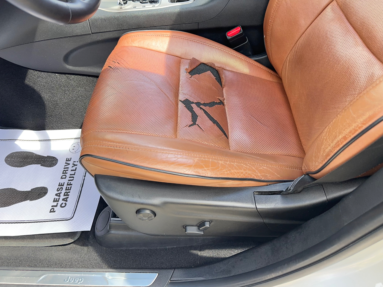 Jeep Grand Cherokee Overland 2WD 2012