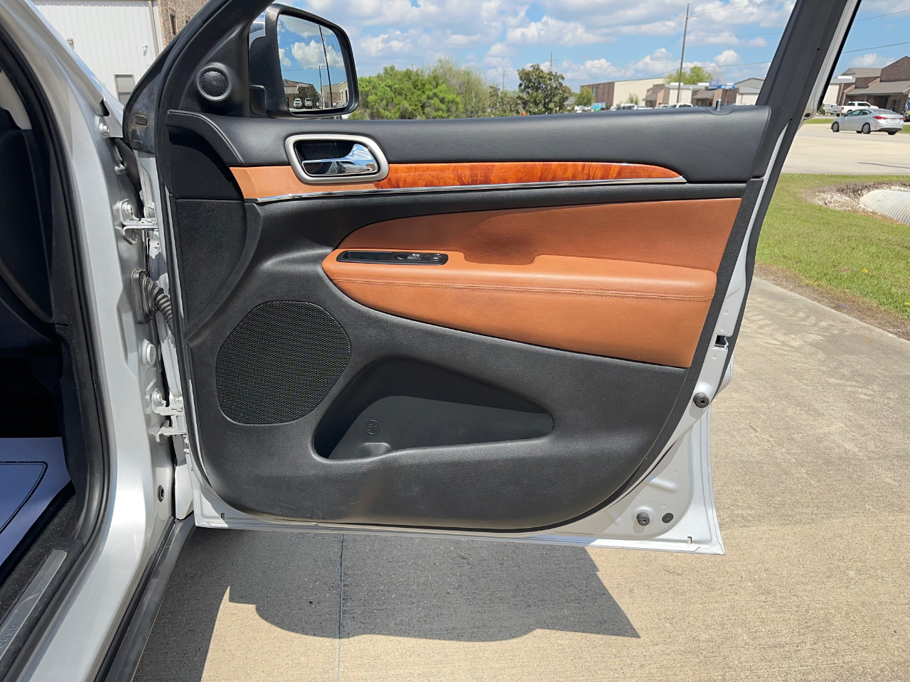 Jeep Grand Cherokee Overland 2WD 2012