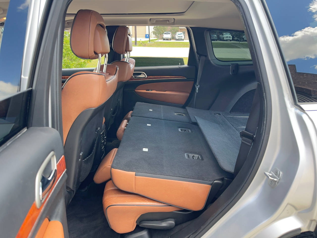 Jeep Grand Cherokee Overland 2WD 2012