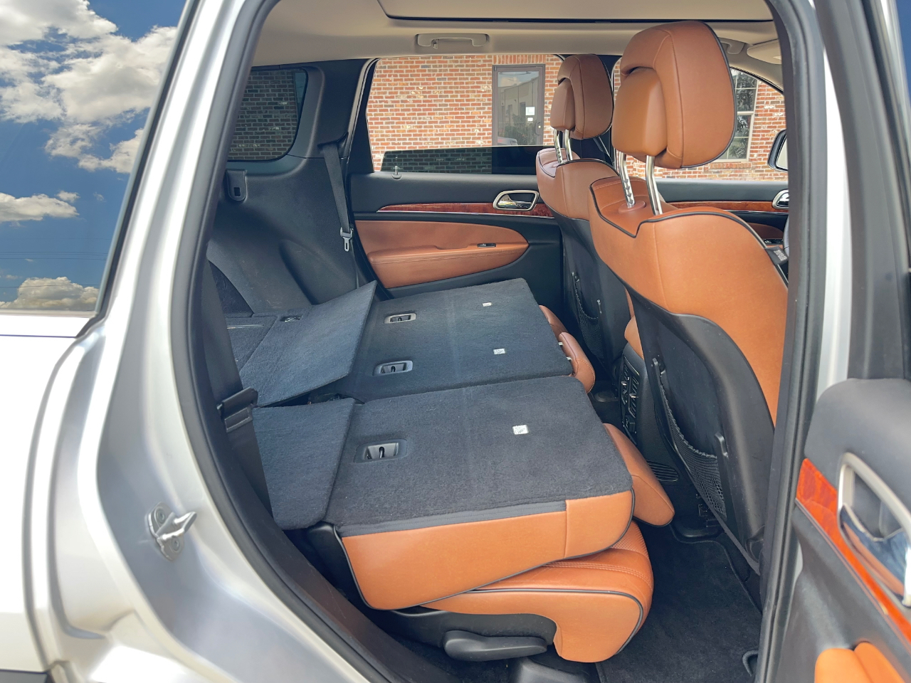 Jeep Grand Cherokee Overland 2WD 2012