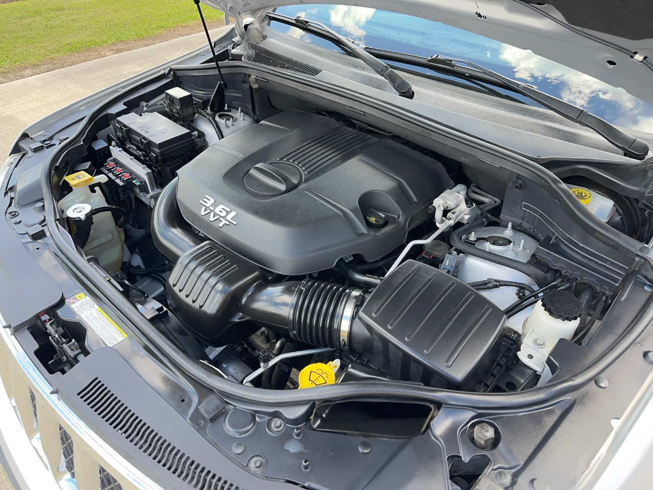 Jeep Grand Cherokee Overland 2WD 2012