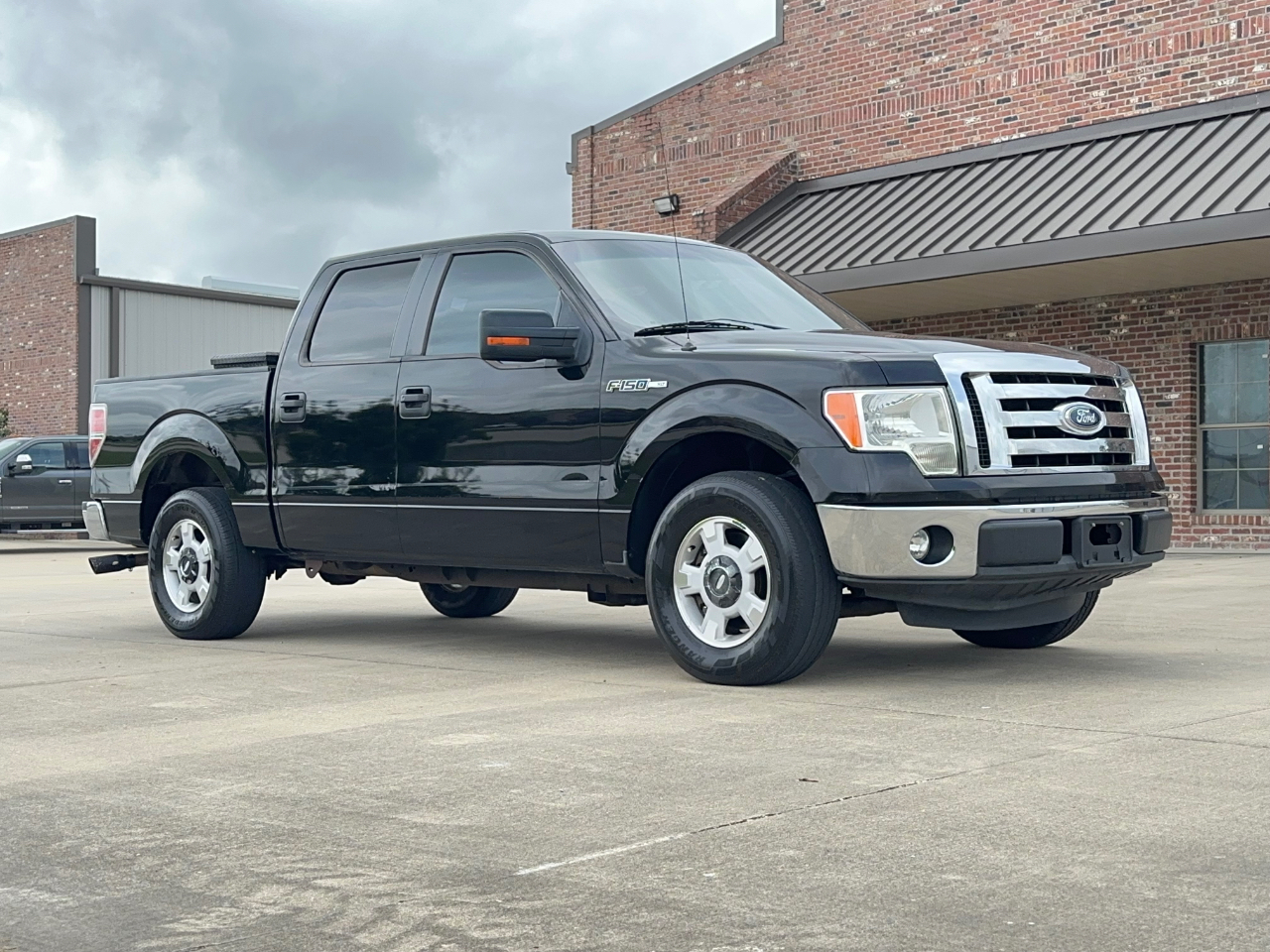 Ford F-150 XLT SuperCrew 5.5-ft. Bed 2WD 2011