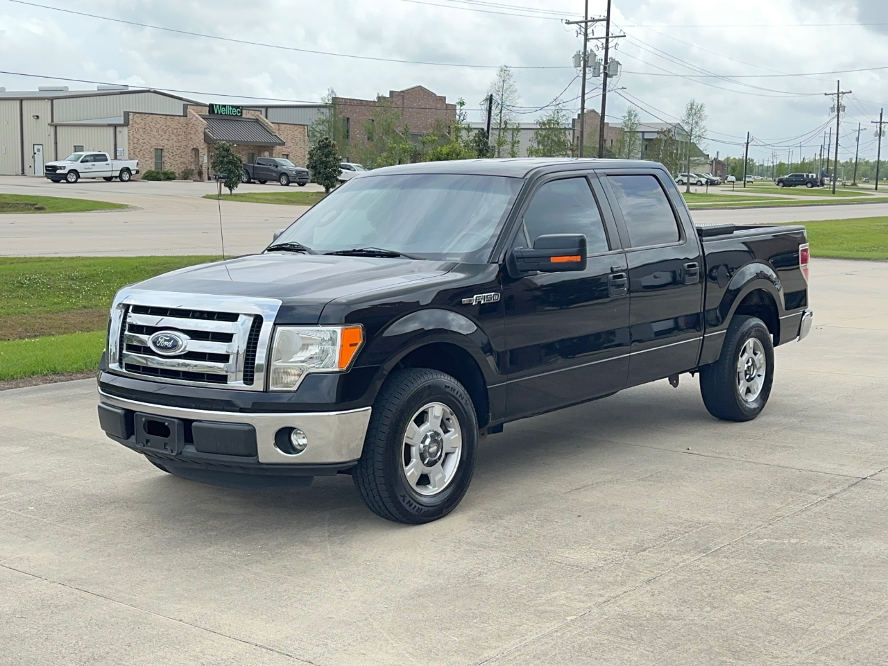Ford F-150 XLT SuperCrew 5.5-ft. Bed 2WD 2011