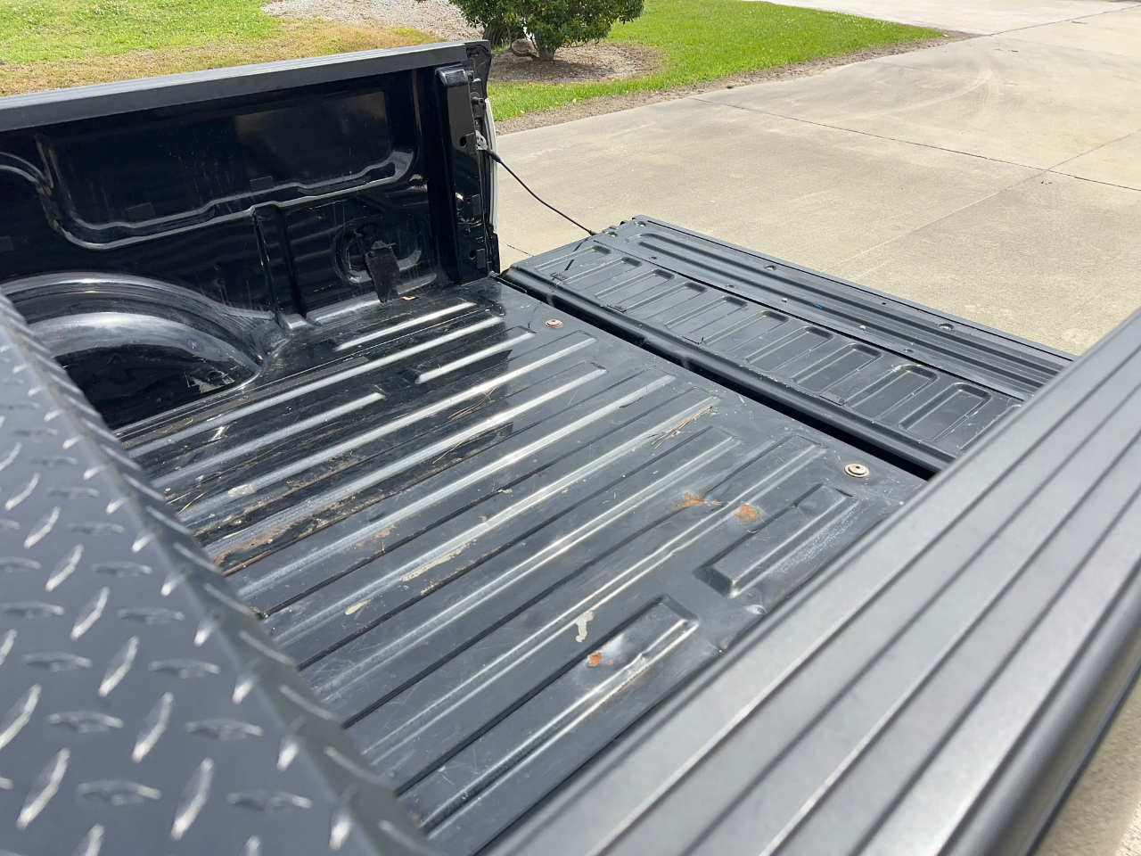 Ford F-150 XLT SuperCrew 5.5-ft. Bed 2WD 2011