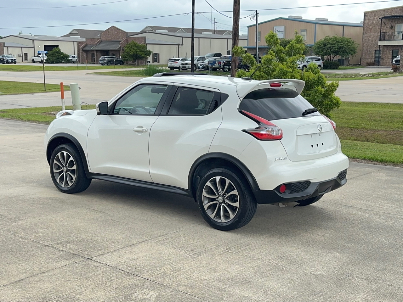 Nissan Juke SL FWD 2017