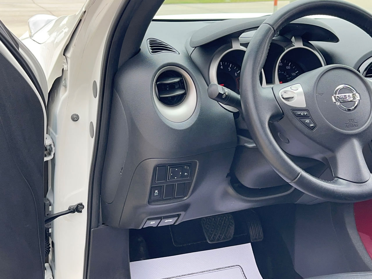 Nissan Juke SL FWD 2017