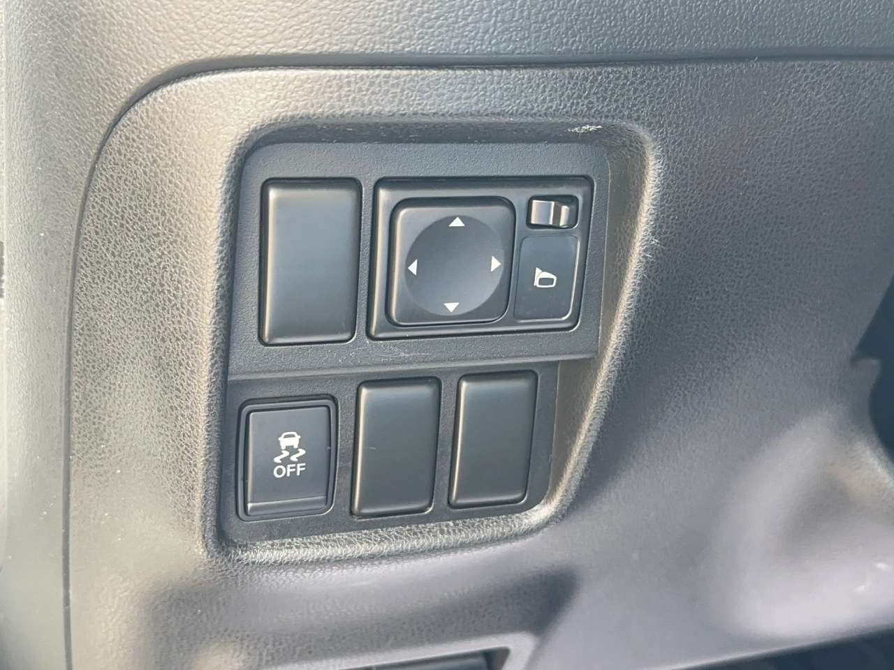 Nissan Juke SL FWD 2017