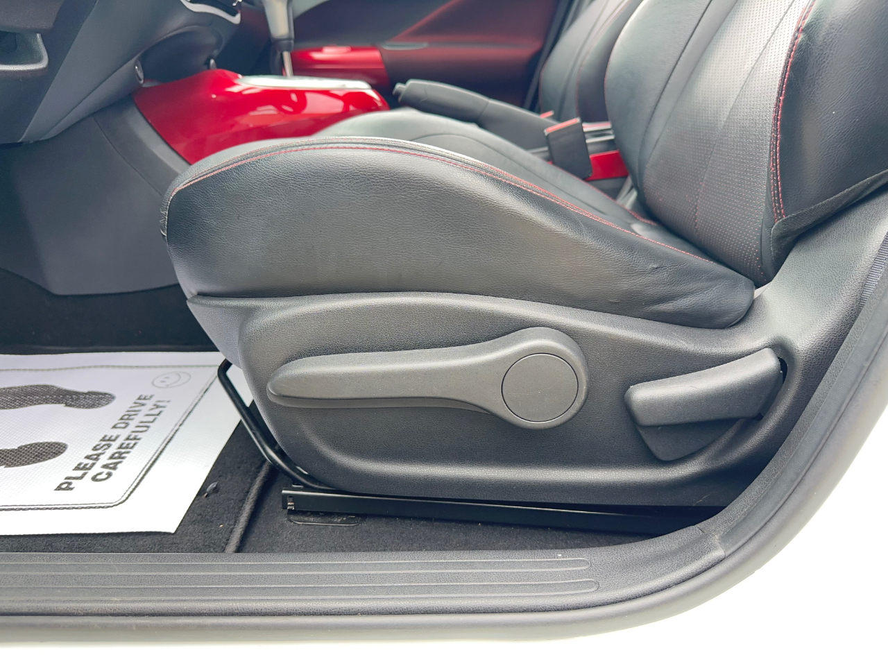 Nissan Juke SL FWD 2017