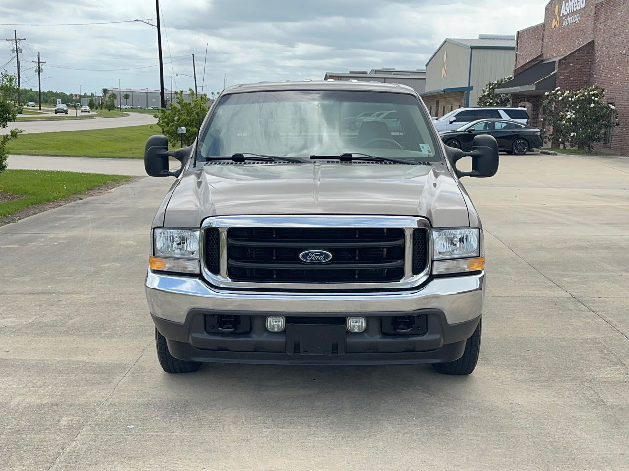 Ford F-250 SD Lariat Crew Cab 2WD 2002