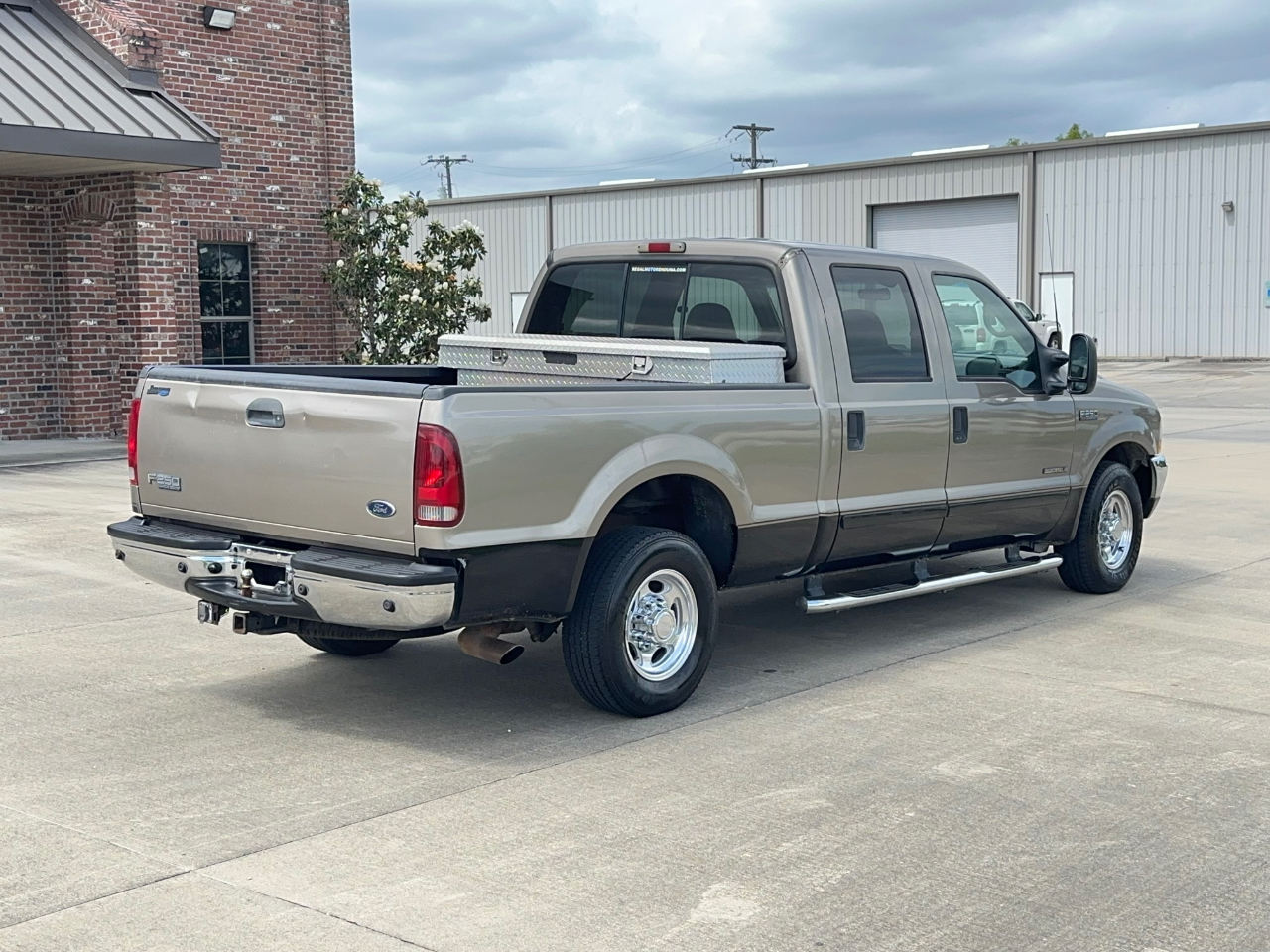 Ford F-250 SD Lariat Crew Cab 2WD 2002