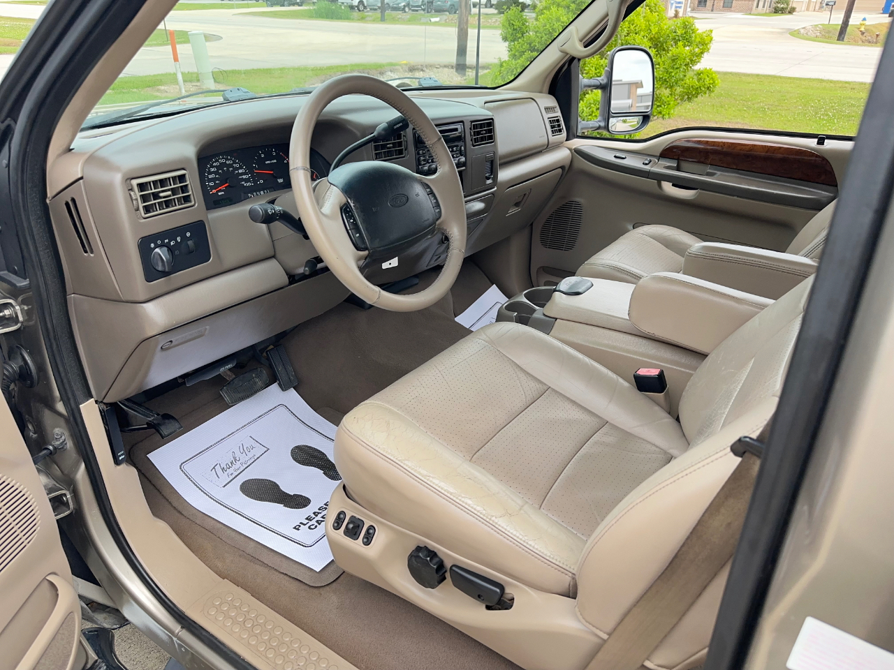 Ford F-250 SD Lariat Crew Cab 2WD 2002