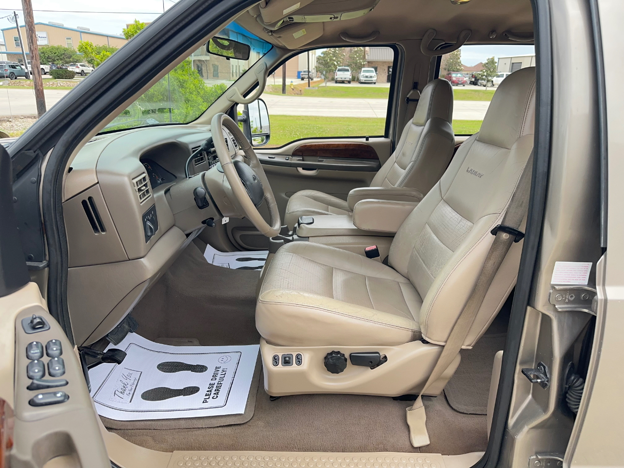 Ford F-250 SD Lariat Crew Cab 2WD 2002