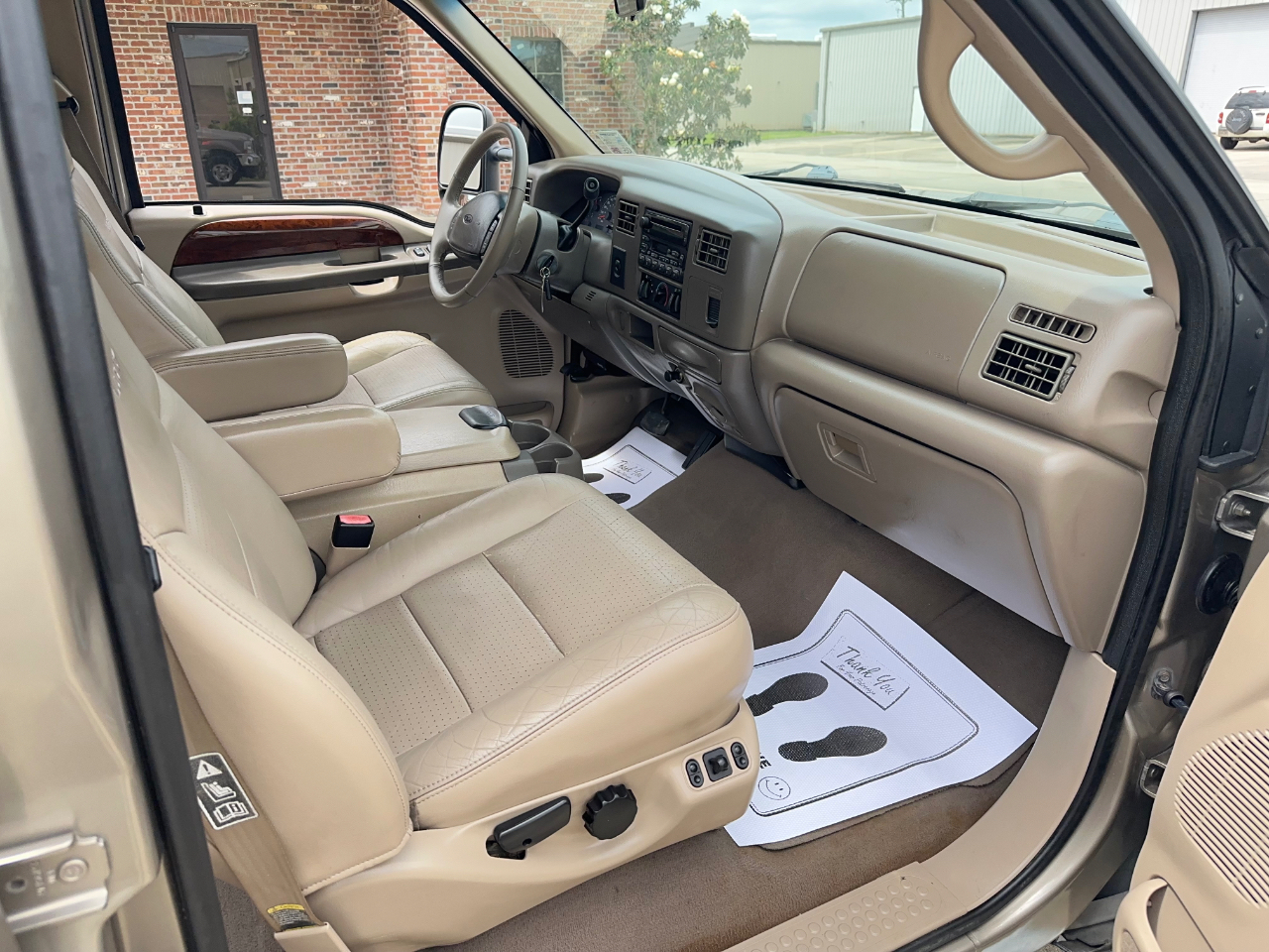 Ford F-250 SD Lariat Crew Cab 2WD 2002