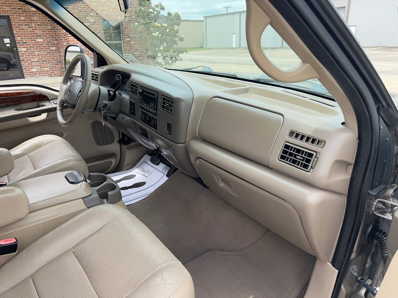 Ford F-250 SD Lariat Crew Cab 2WD 2002