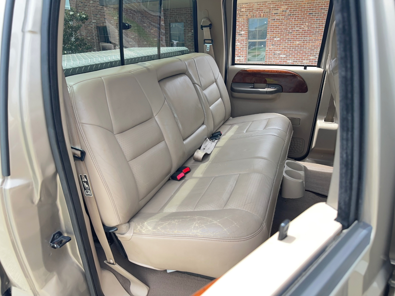 Ford F-250 SD Lariat Crew Cab 2WD 2002