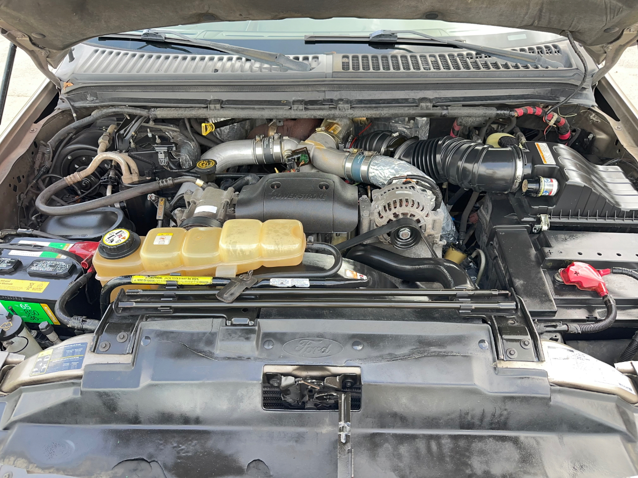 Ford F-250 SD Lariat Crew Cab 2WD 2002