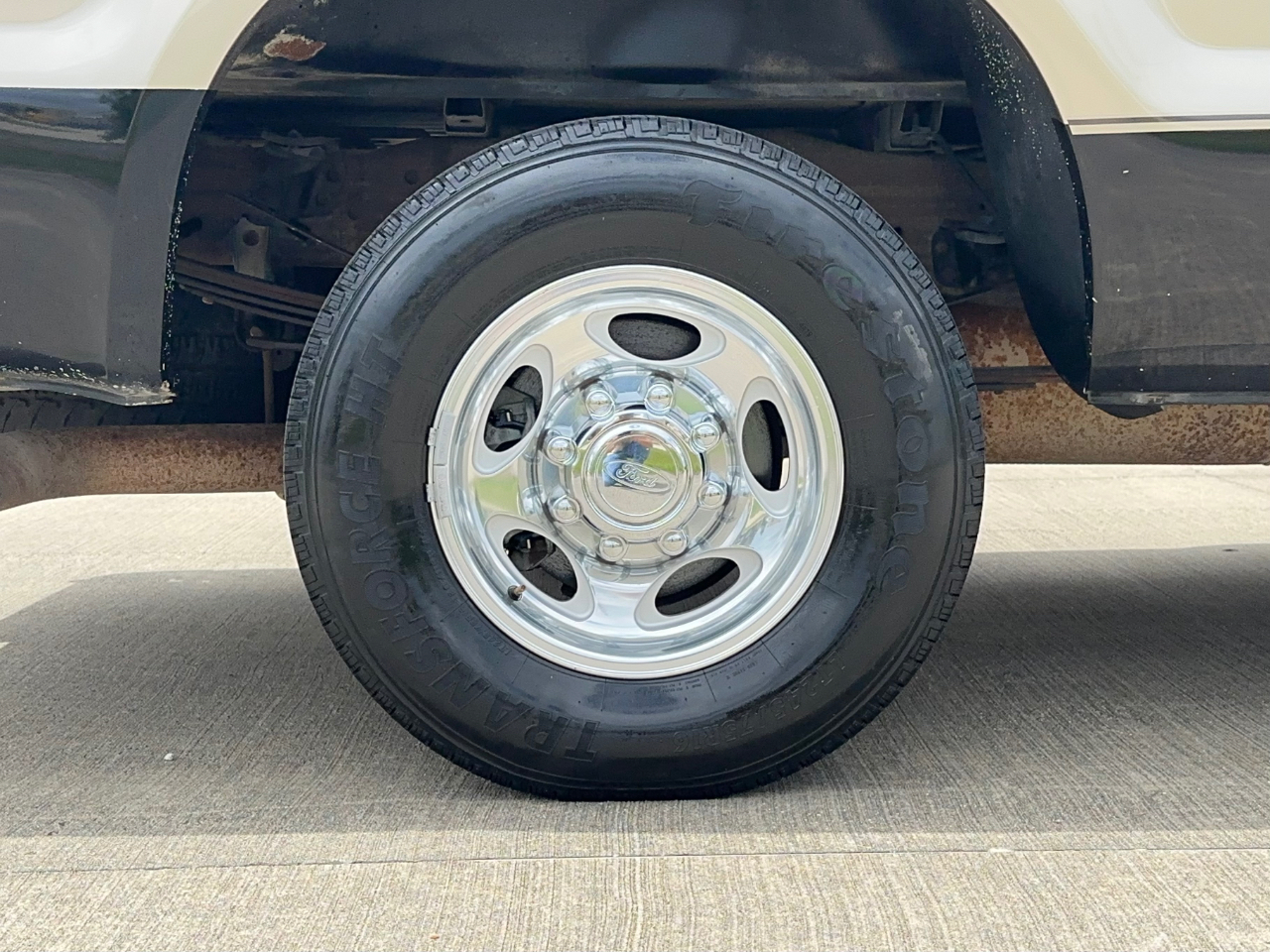 Ford F-250 SD Lariat Crew Cab 2WD 2002