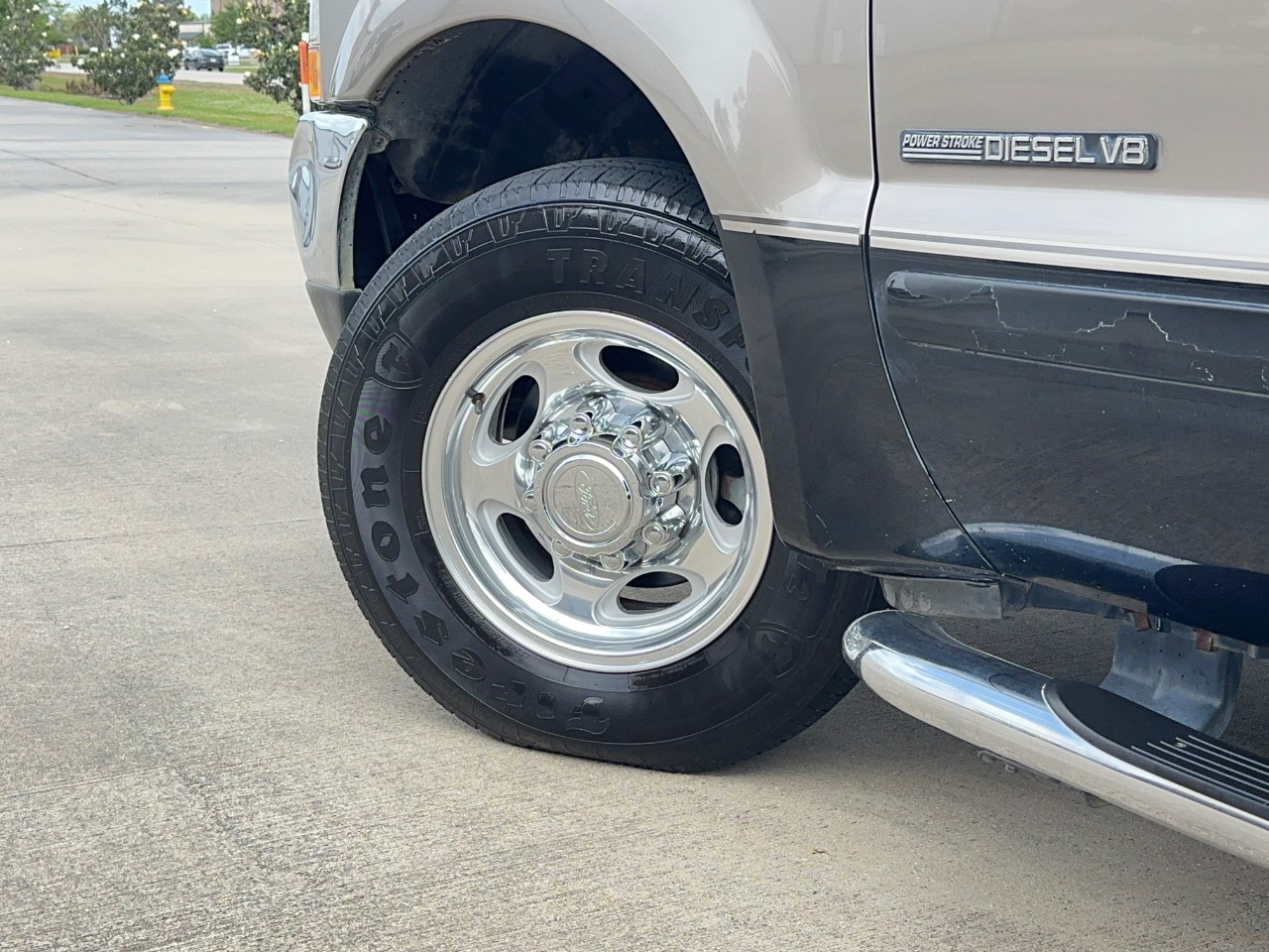 Ford F-250 SD Lariat Crew Cab 2WD 2002