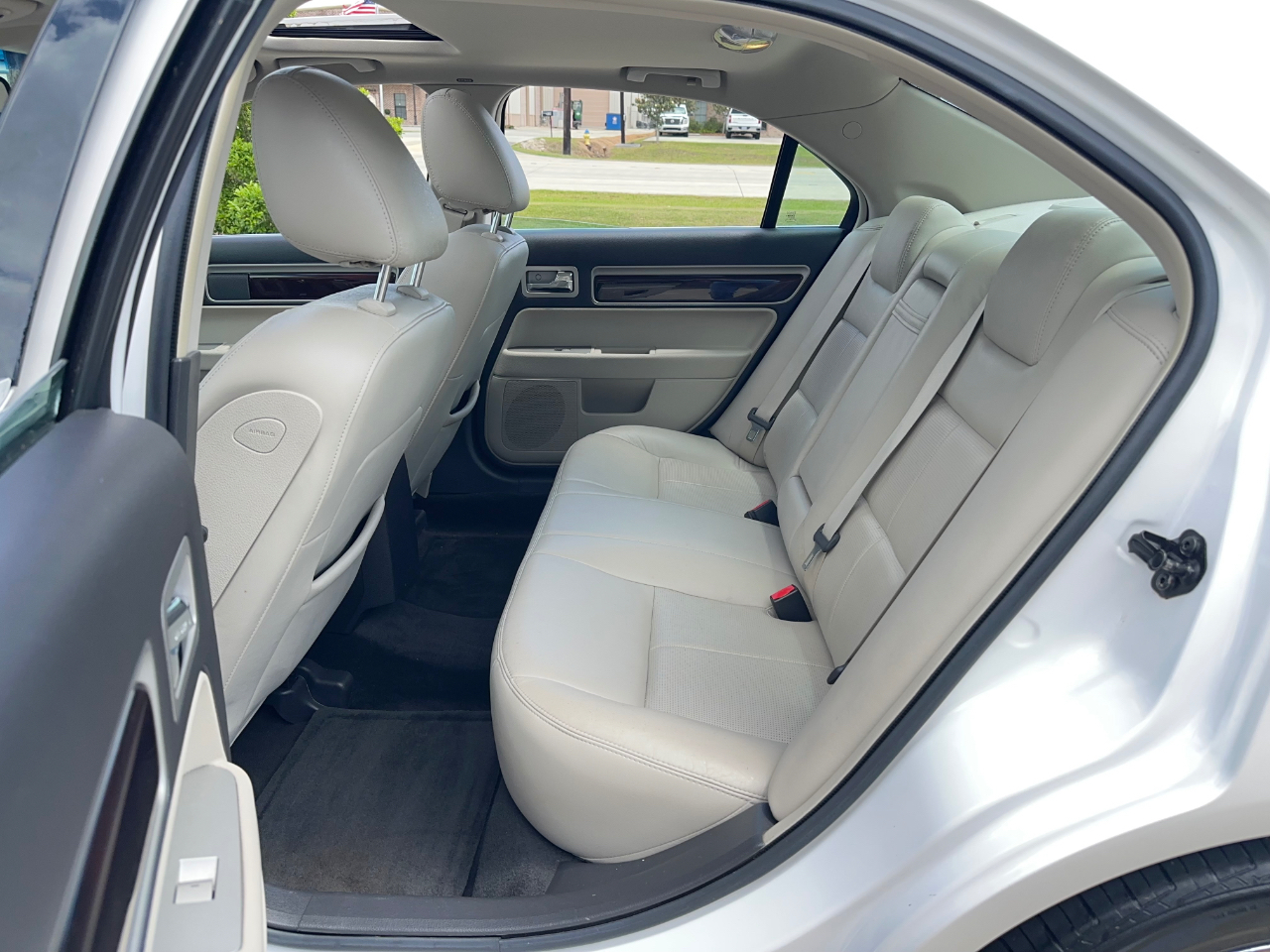 Lincoln MKZ FWD 2009