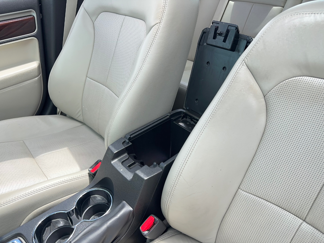 Lincoln MKZ FWD 2009