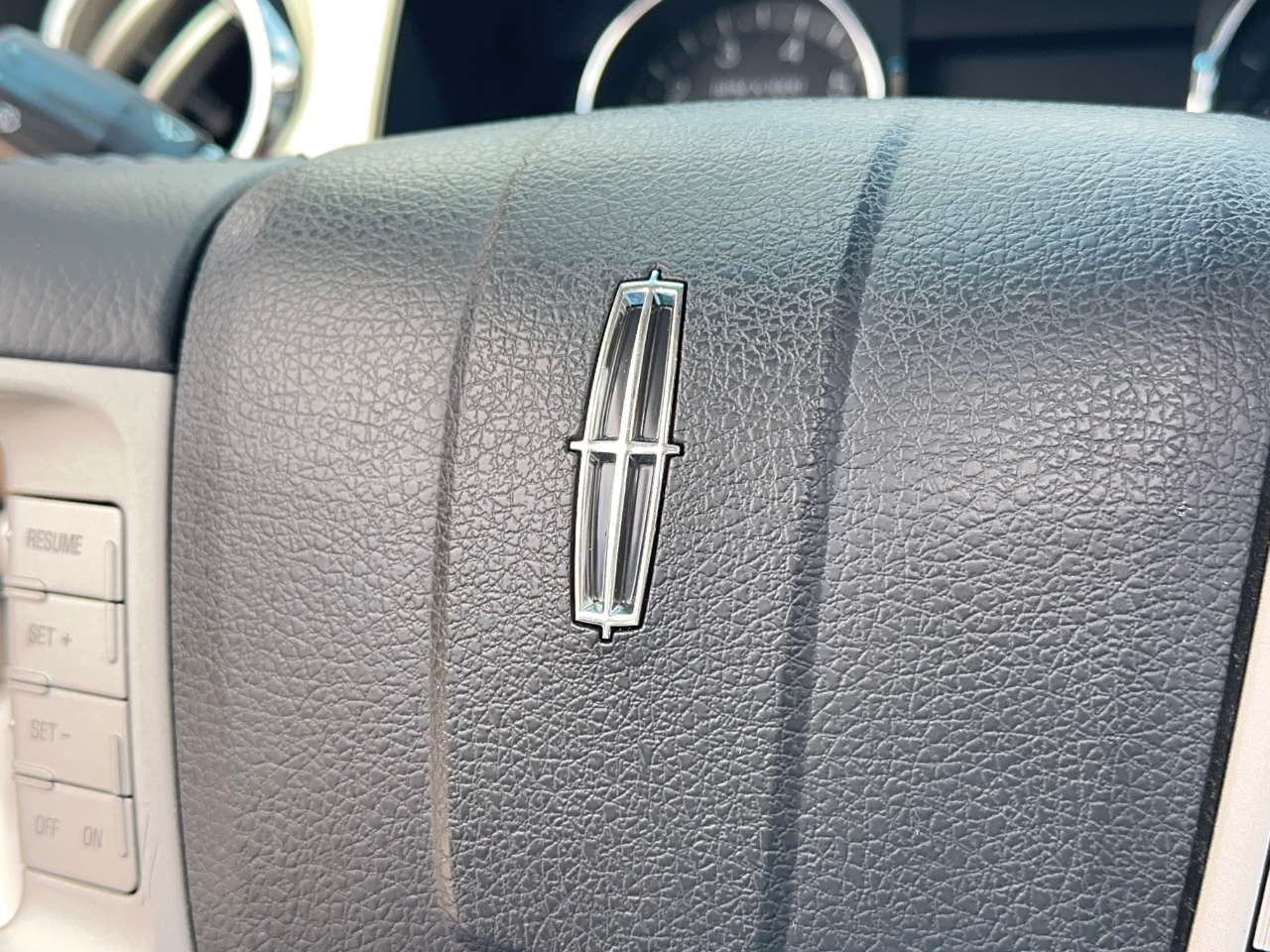 Lincoln MKZ FWD 2009