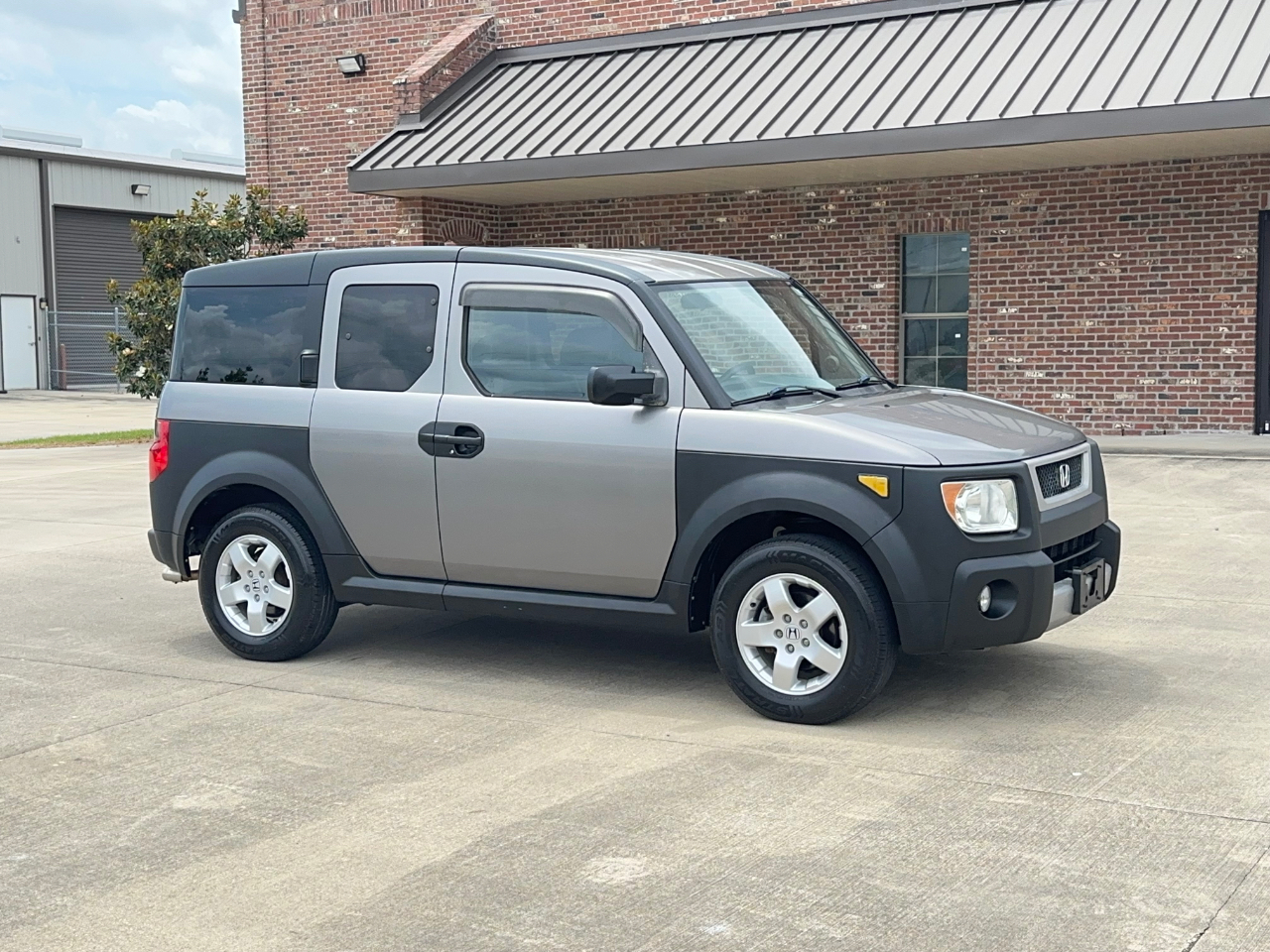 Honda Element EX 2WD 4-spd AT 2005