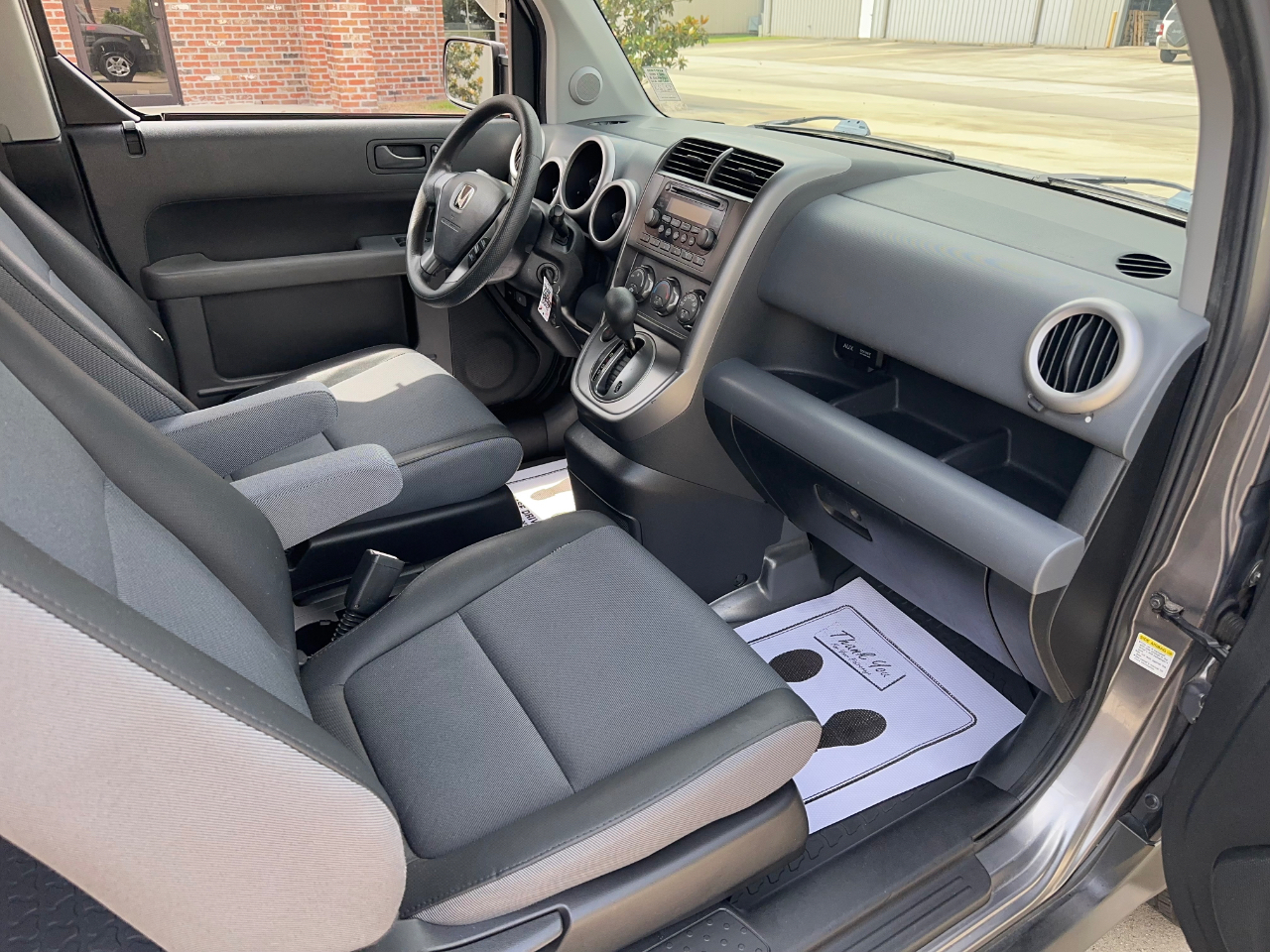 Honda Element EX 2WD 4-spd AT 2005