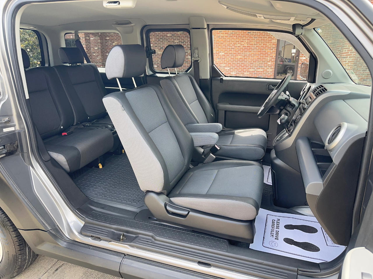 Honda Element EX 2WD 4-spd AT 2005