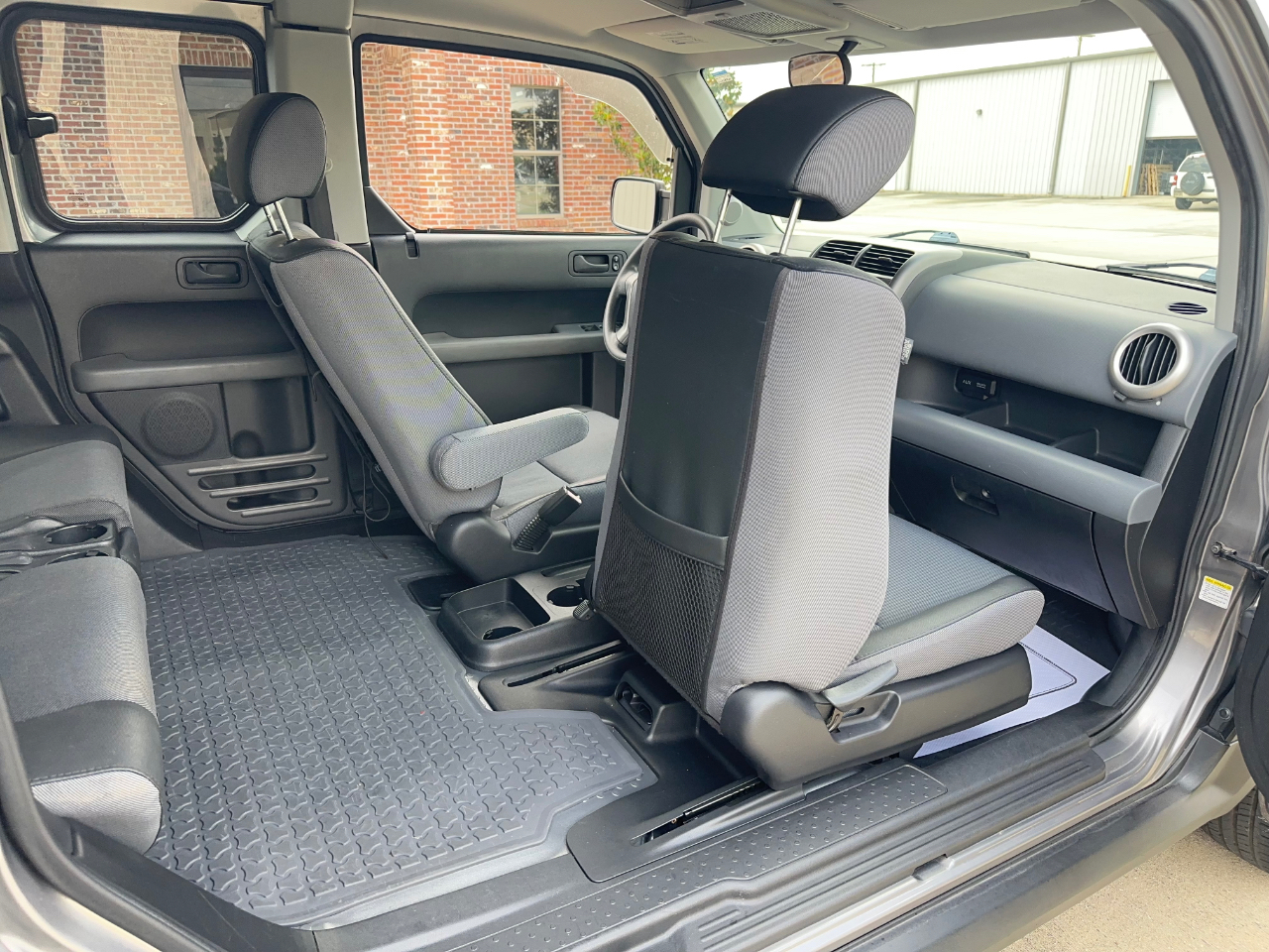 Honda Element EX 2WD 4-spd AT 2005