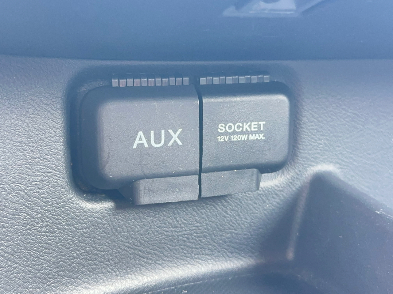 Honda Element EX 2WD 4-spd AT 2005