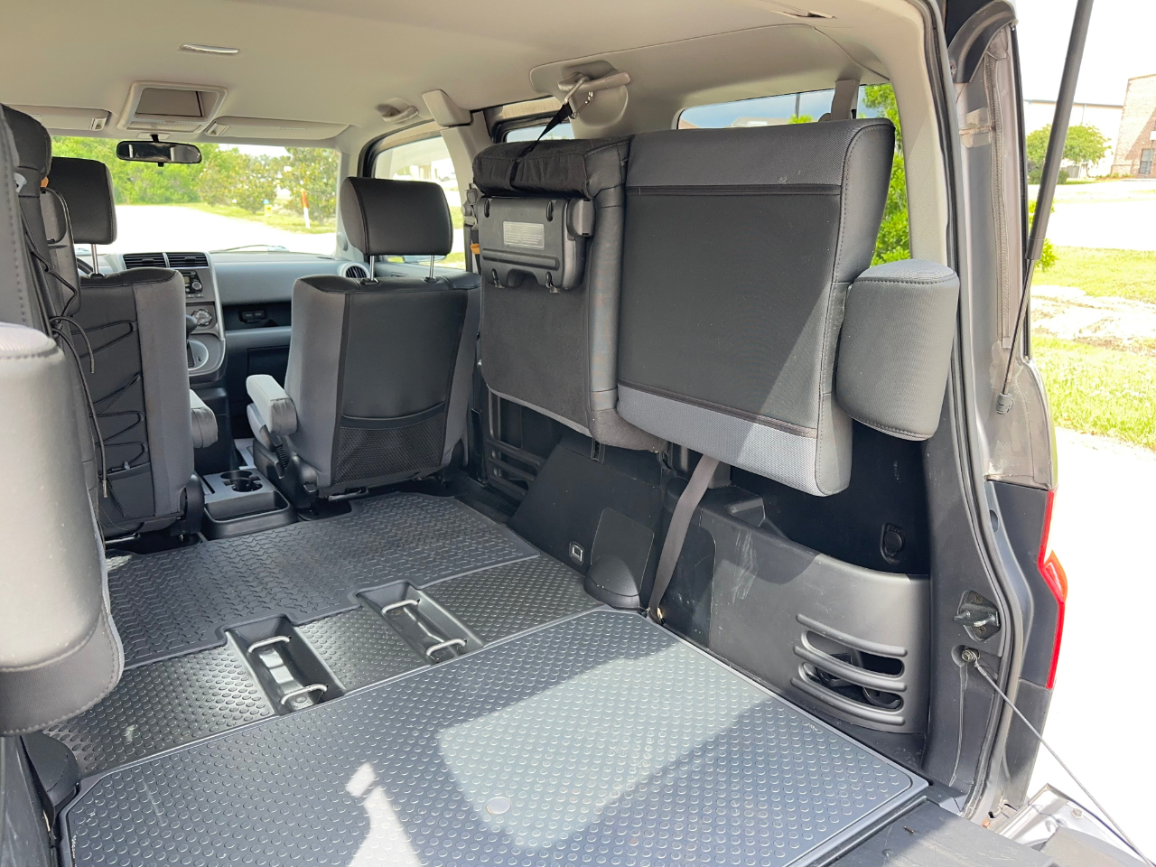 Honda Element EX 2WD 4-spd AT 2005
