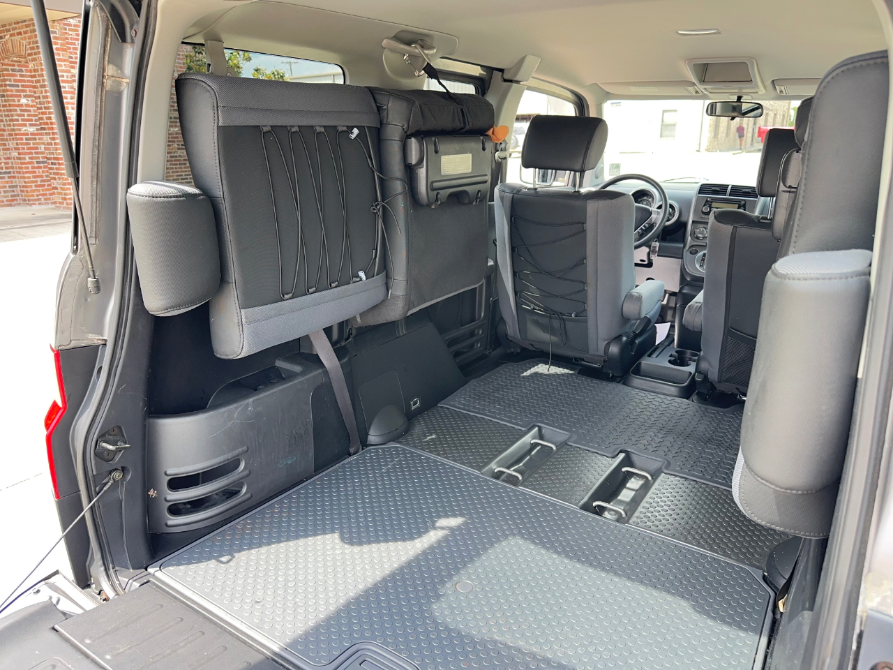 Honda Element EX 2WD 4-spd AT 2005