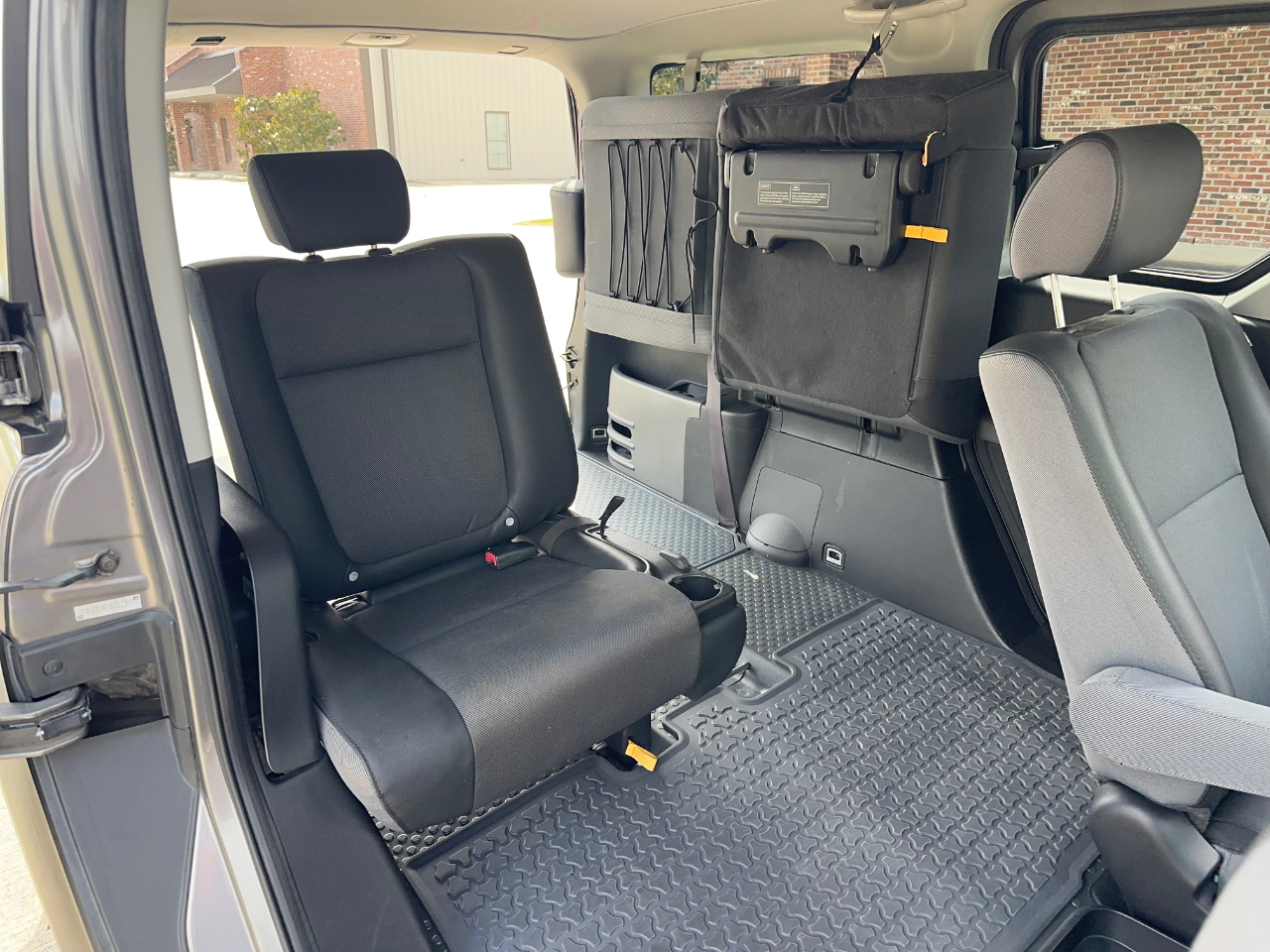 Honda Element EX 2WD 4-spd AT 2005