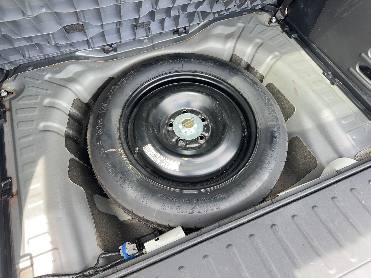 Honda Element EX 2WD 4-spd AT 2005